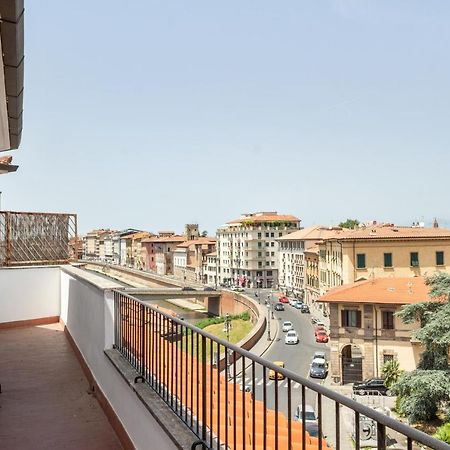 Modern Attics With Balconies And Panoramic View Lägenhet Pisa Exteriör bild